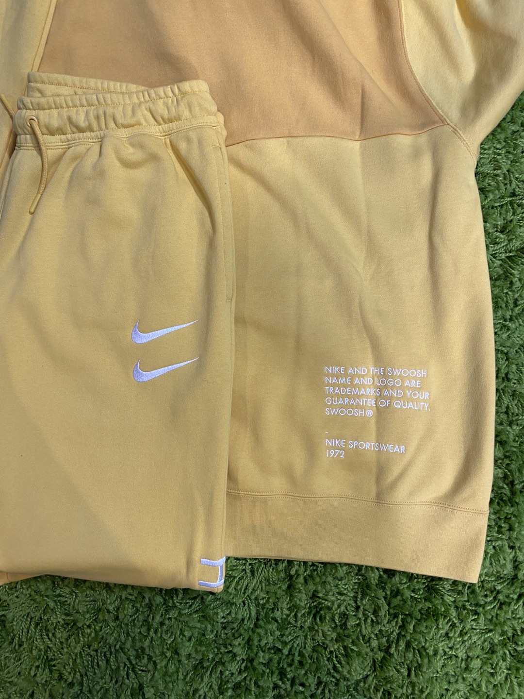 Brand New Nike Tracksuit image indicator(4)
