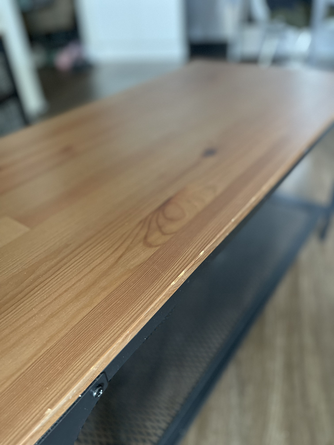 Ikea table and lamp - photo 3