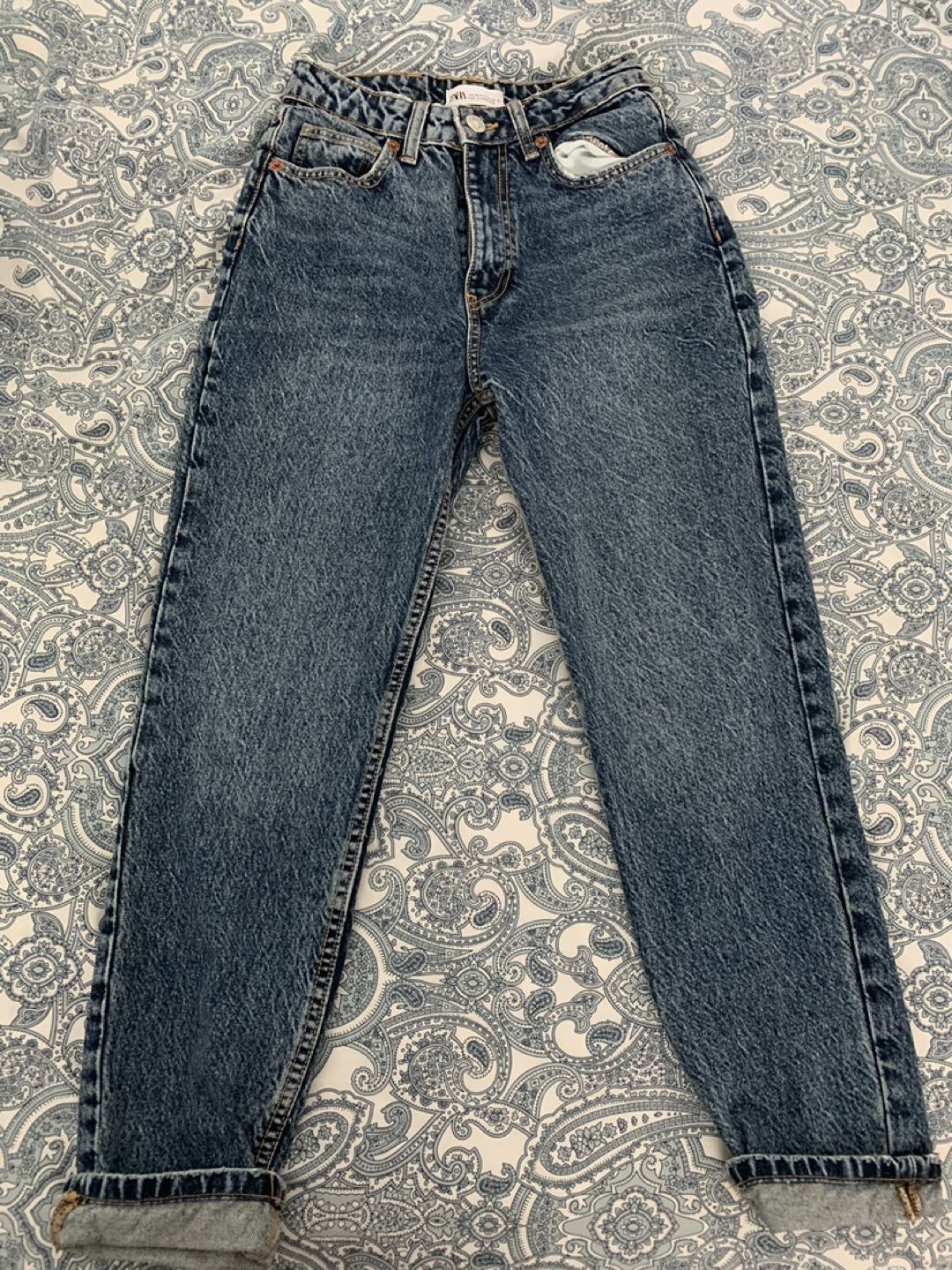 Mom Jeans