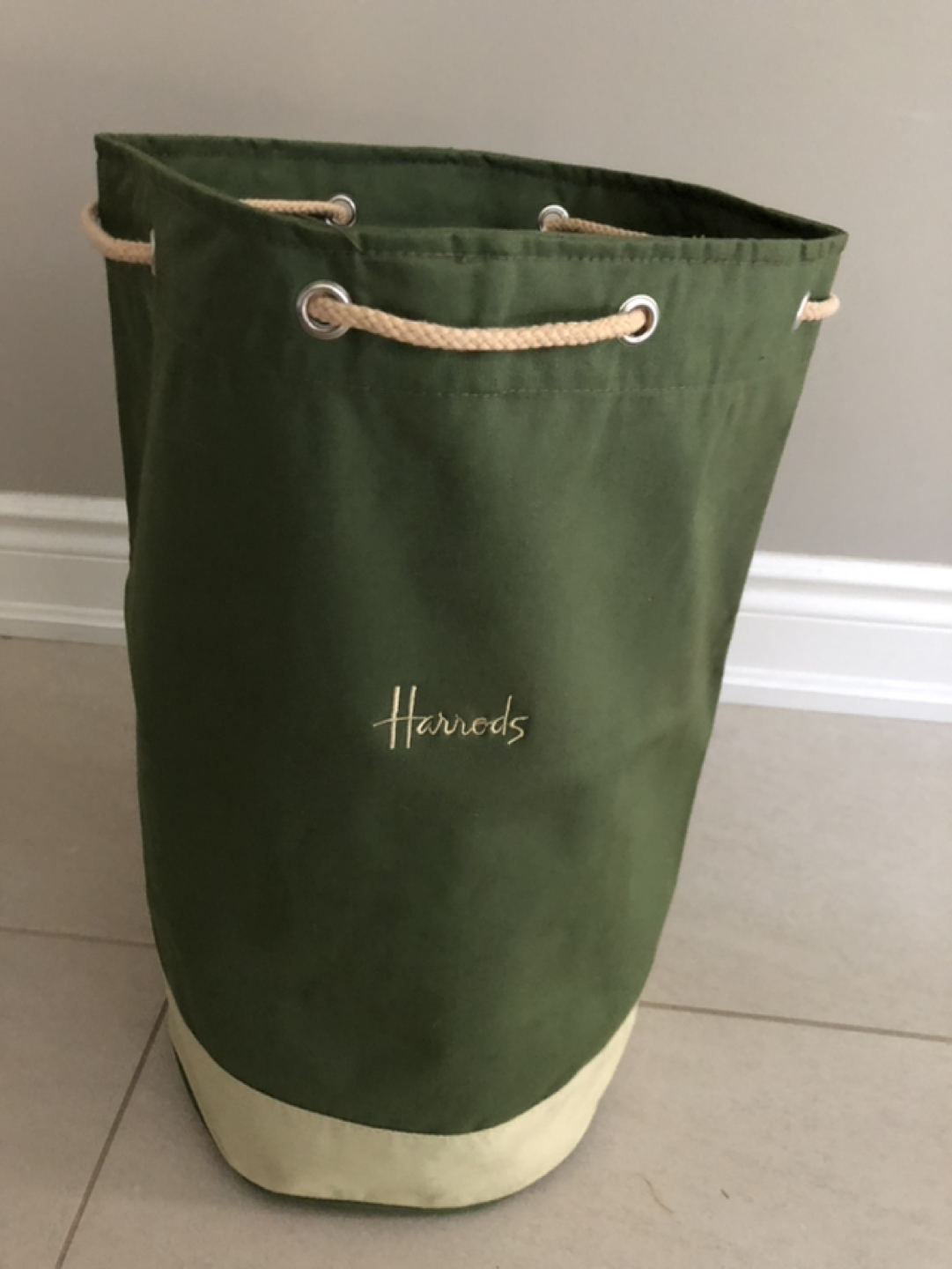 Harrod’s Beach Bag thumbnail