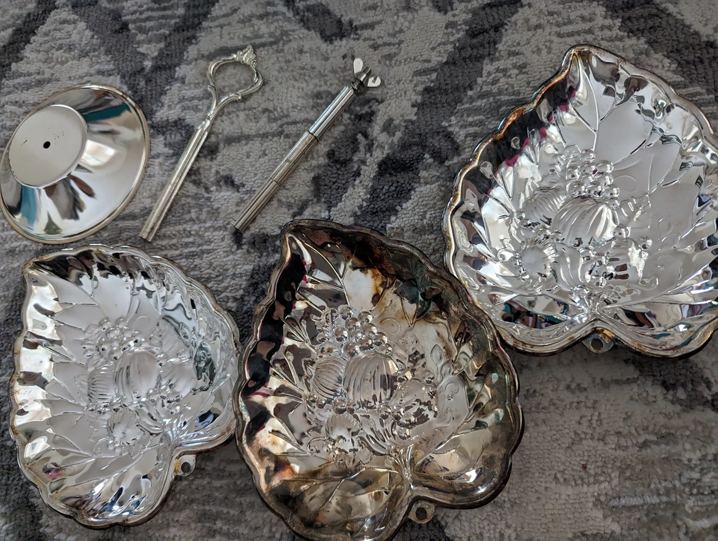 Vintage Silver plated 3 Tier Dessert/Treats Tray thumbnail