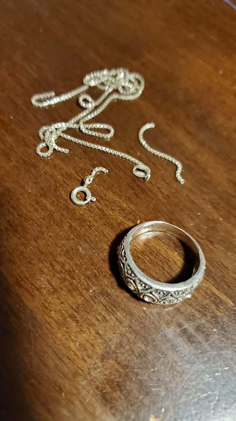 Free Silver Chain and Ring #freecycle thumbnail