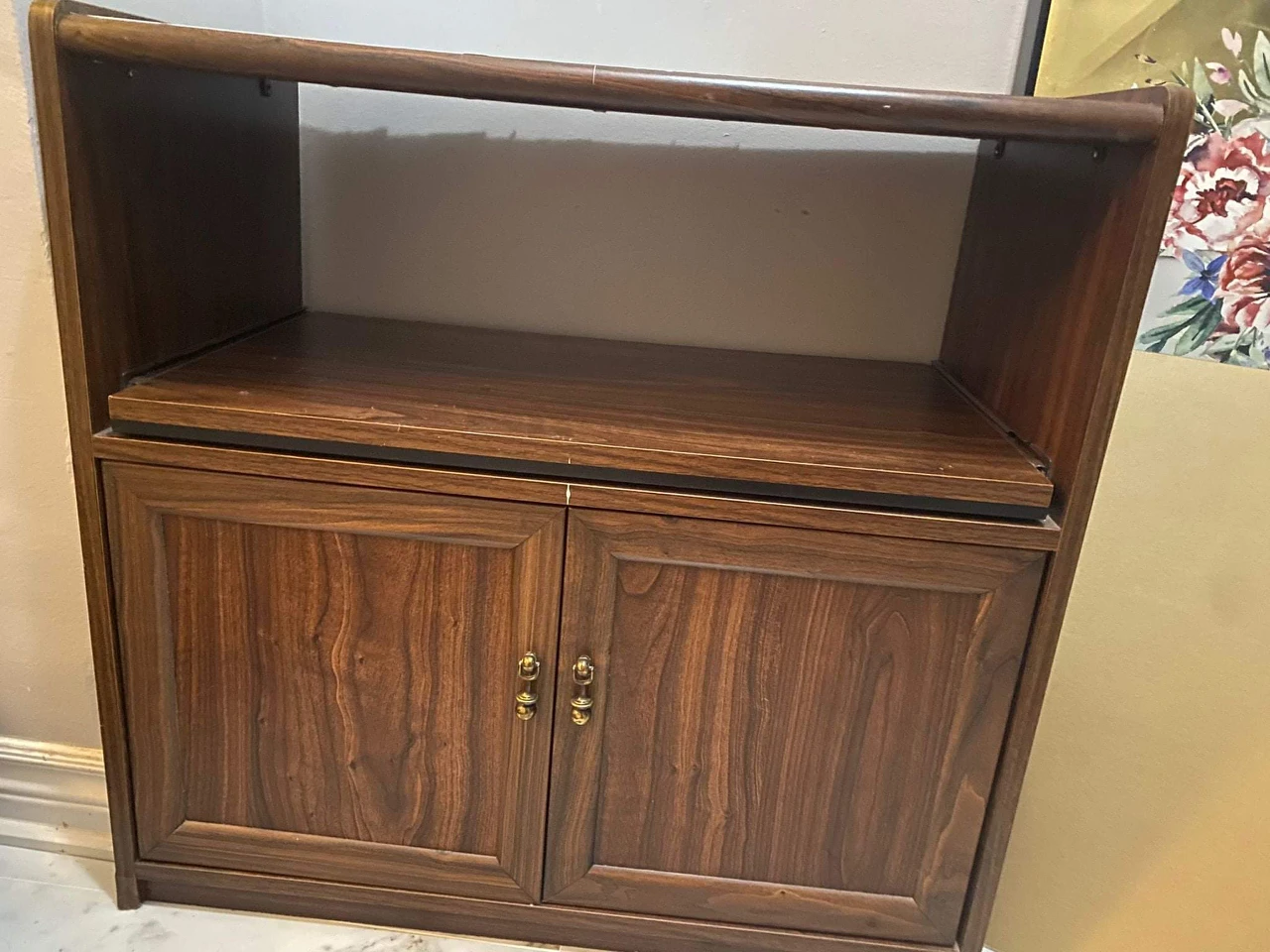 Small cabinet