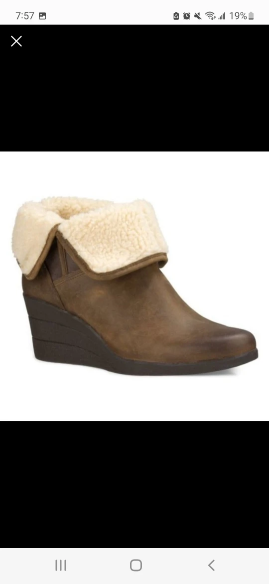 UGG Australia Renatta Wedge Booties - photo 3