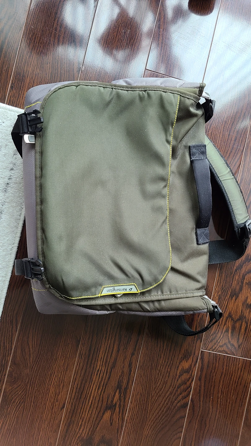 Computer messenger bag thumbnail