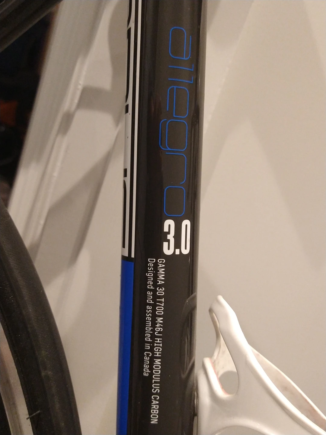 Opus Full Carbon 56" Frame Bicycle with Shimano 105 Groupset image indicator(8)