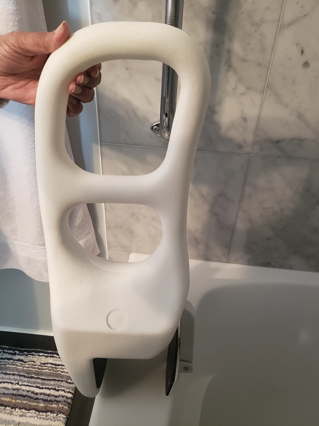 Bathtub Grip Handle image indicator(4)