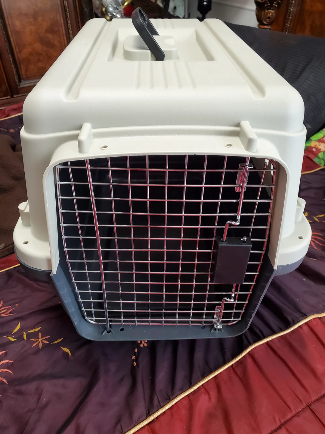 Cat/small dog Pet Carrier Crate thumbnail