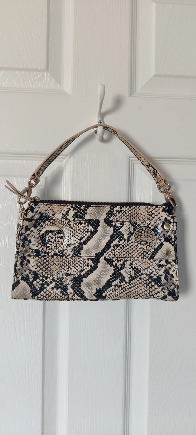 Bag with snake print