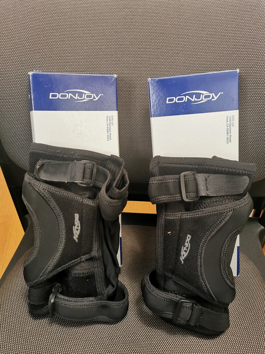 Knee Support - DonJoy