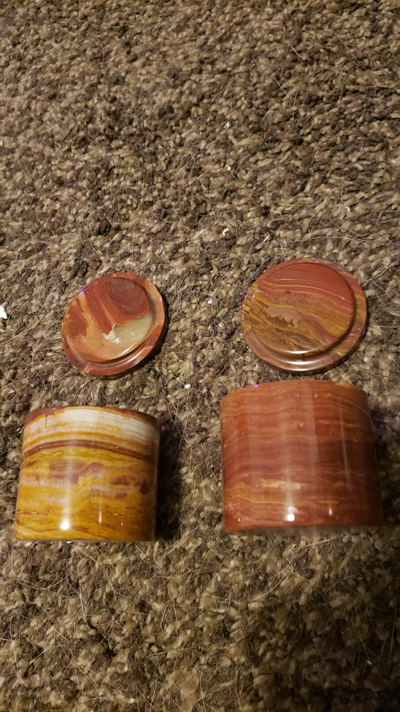 Assorted Onyx/Agate/Marble decorative pieces image indicator(7)