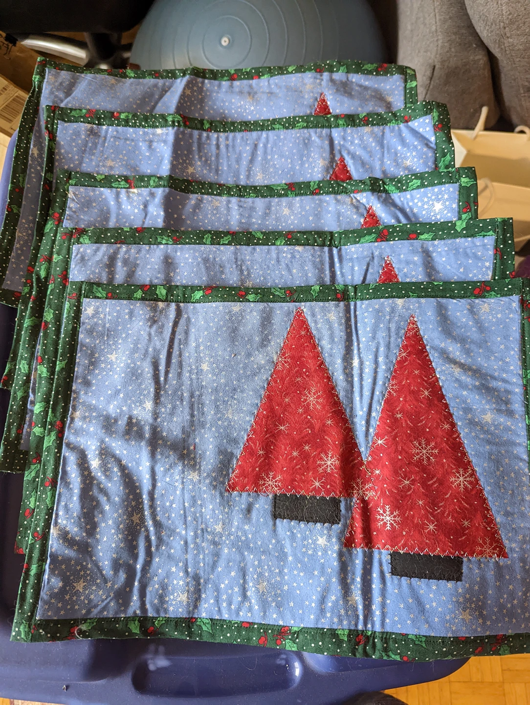 #freecycle handmade festive placemats thumbnail