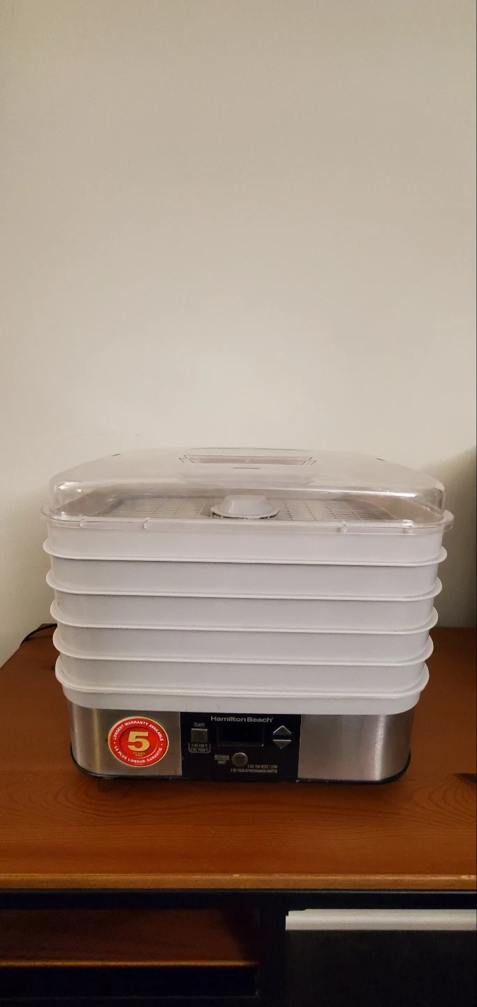 Hamilton Beach dehydrator - photo 3