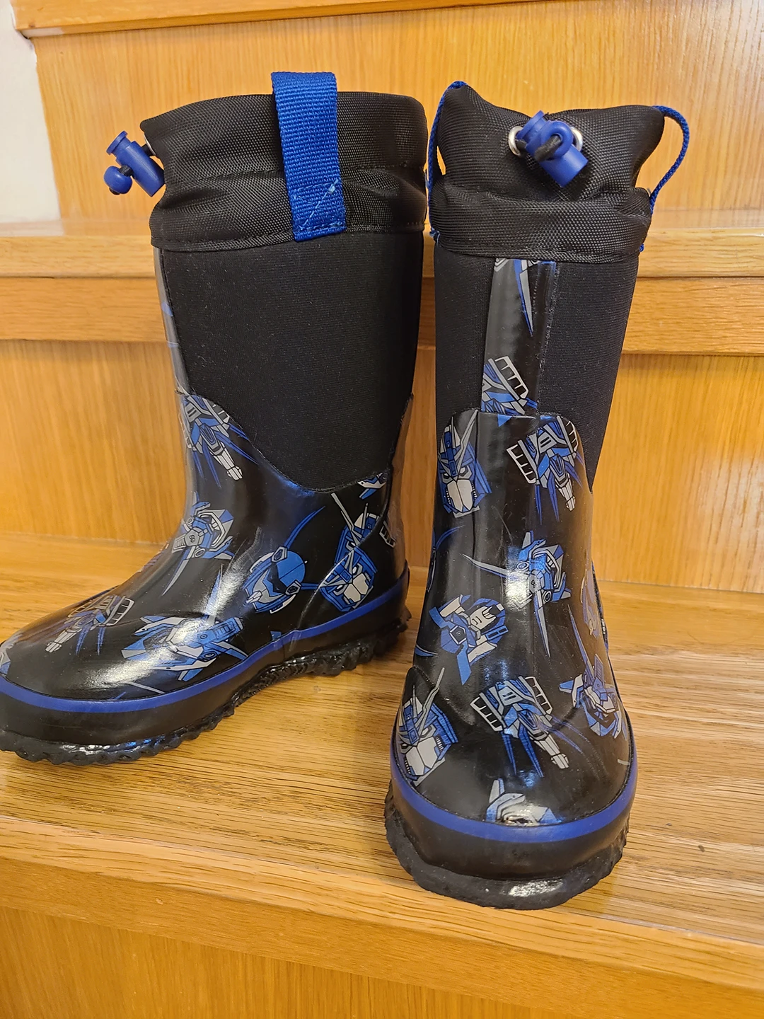 Kids' winter boots thumbnail