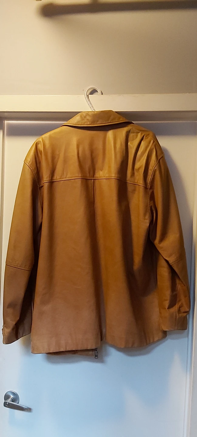 men's leather jacket - photo 2