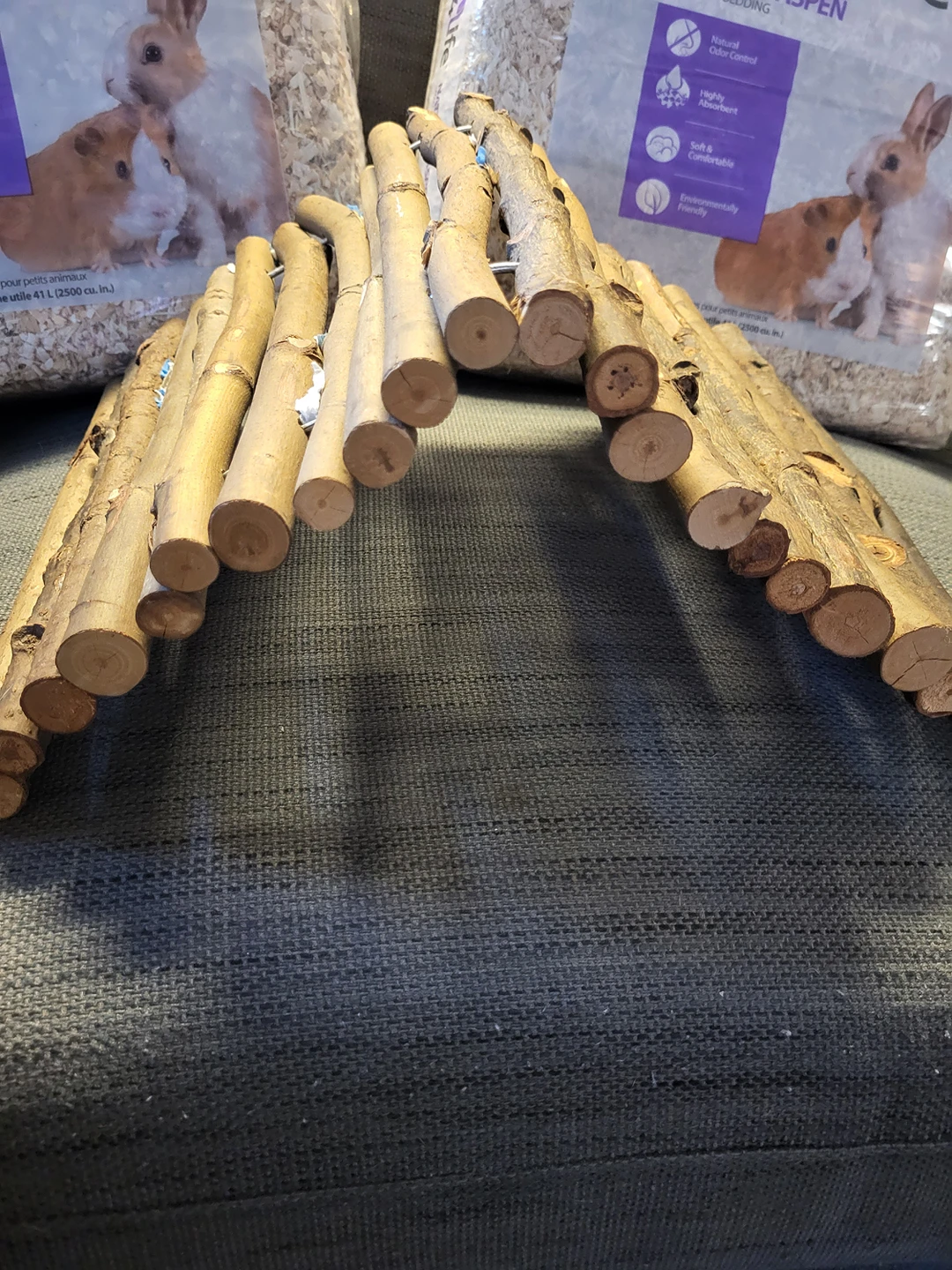 Hamster bedding and Ladder image indicator(5)