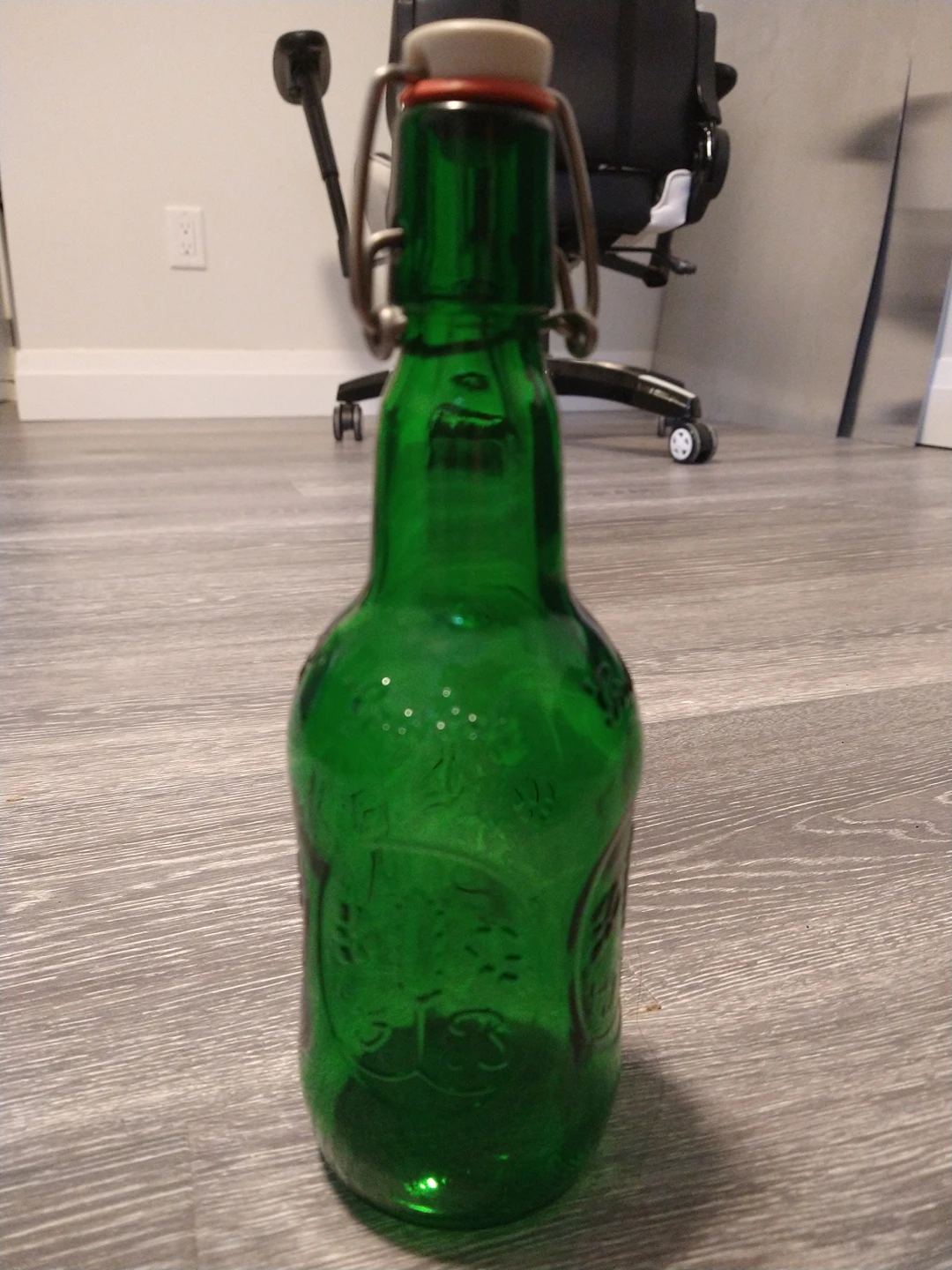 Vintage Grolsch Green Bottle image indicator(3)
