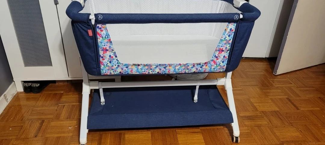 Portable crib/baby bassinet image indicator(7)