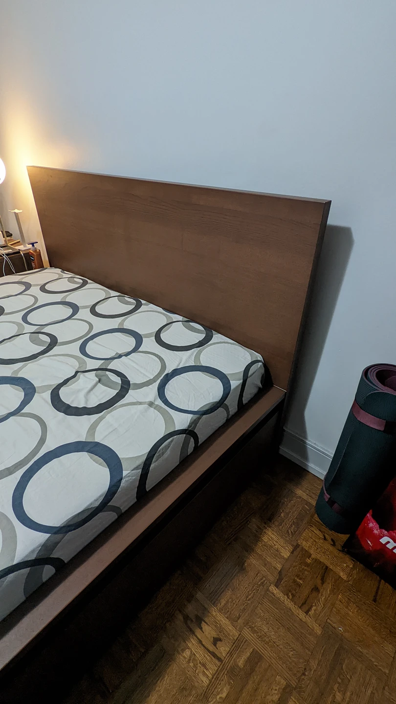 Ikea queen size bed frame - photo 2