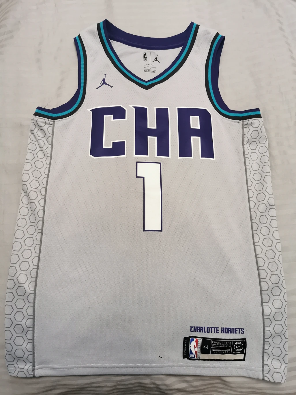 NBA Jersey - Charlotte - Monk #1 - Medium