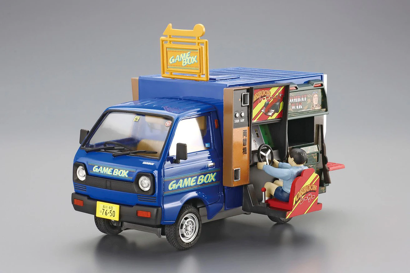 Aoshima plastic model kit - Arcade Game Center Truck NEW IN BOX
