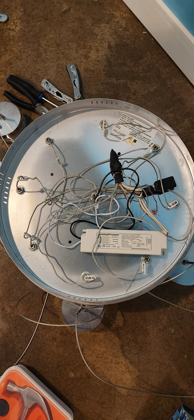 large LED hanging lights (adjustable lengths) - photo 4