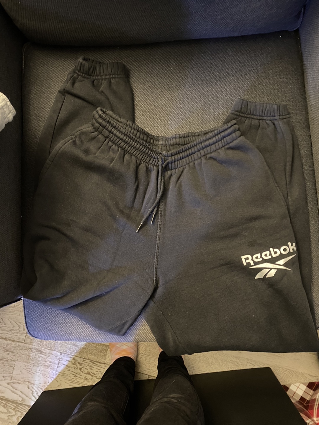Reebok sweatpants thumbnail