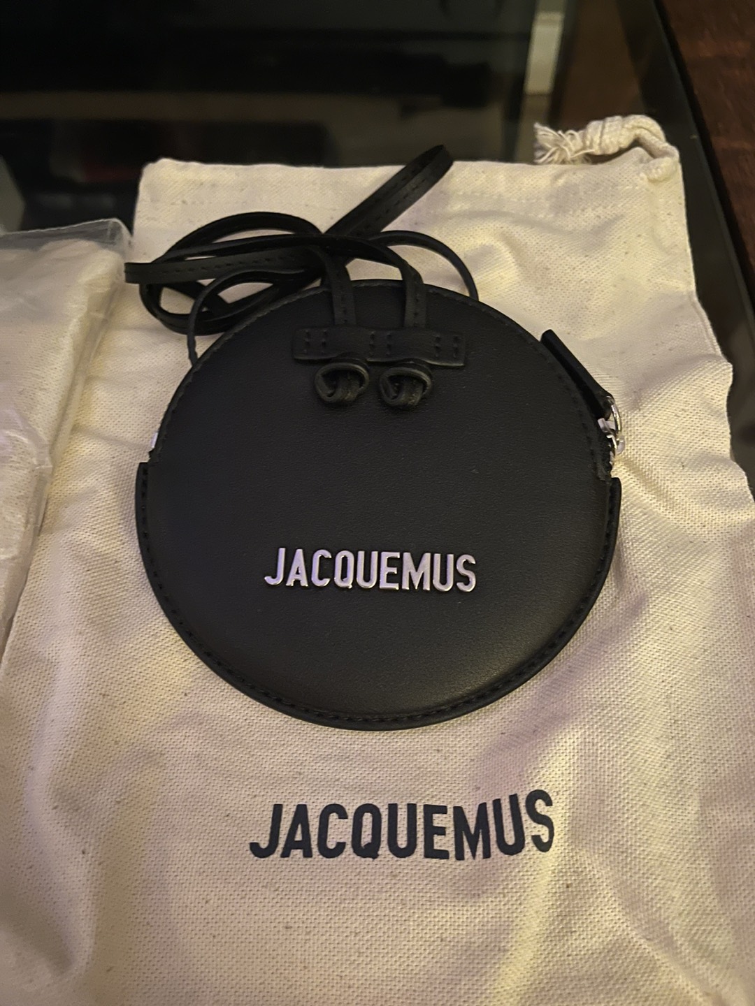Jacquemus (New) image indicator(2)