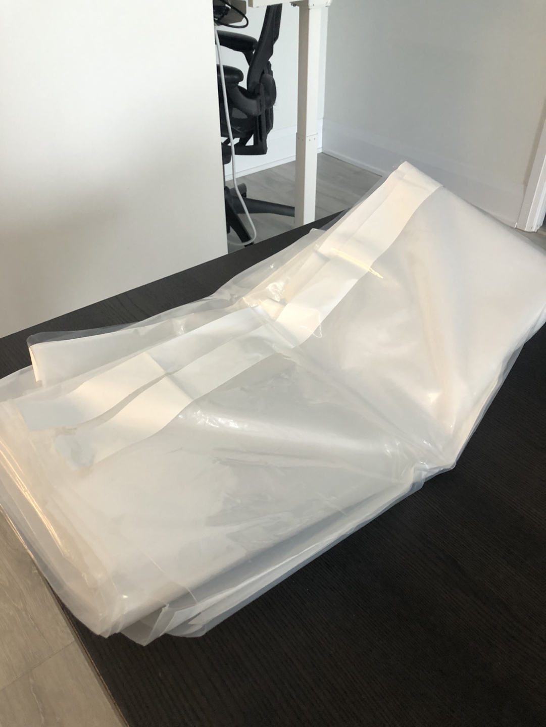 Queen sized Mattress bag #freecycle thumbnail