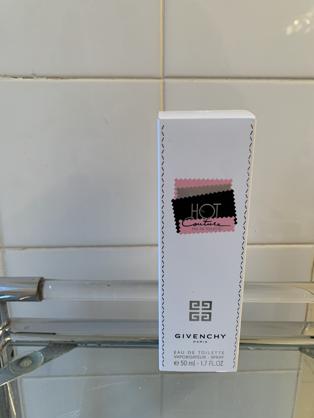 NEW Givenchy perfume - photo 2