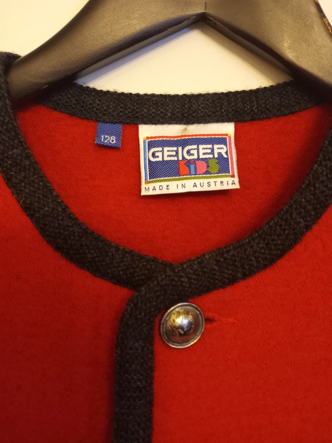 Geiger kids Tyrol sweater image indicator(2)