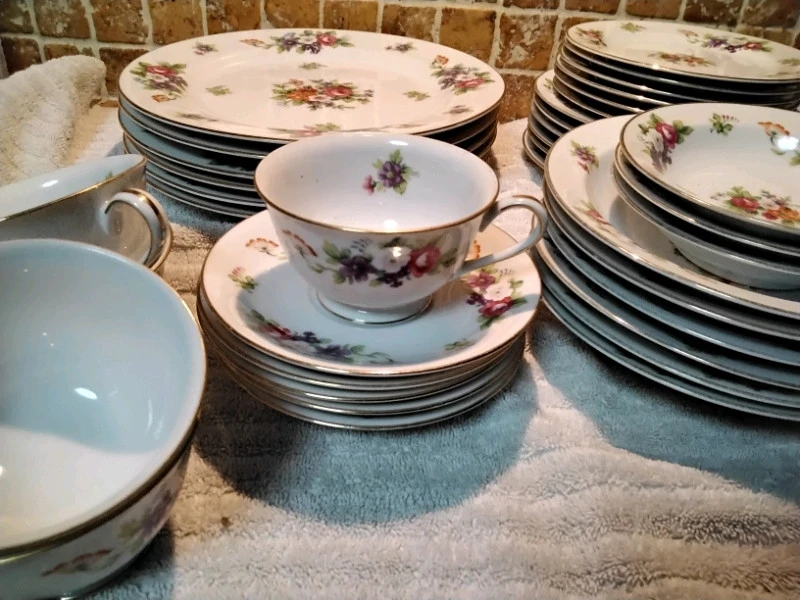 Collection of Sango Japan China Dishes at Least 5 Sets image indicator(8)