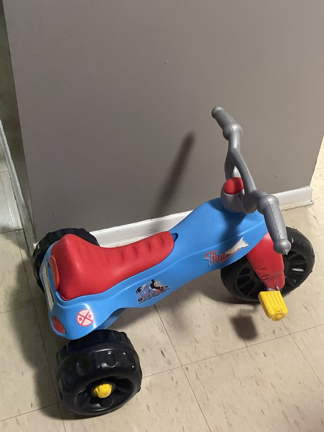 Thomas & friends tricycle