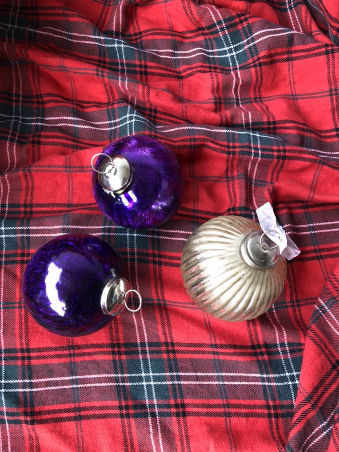 Large Mercury Glass Christmas Ornaments thumbnail