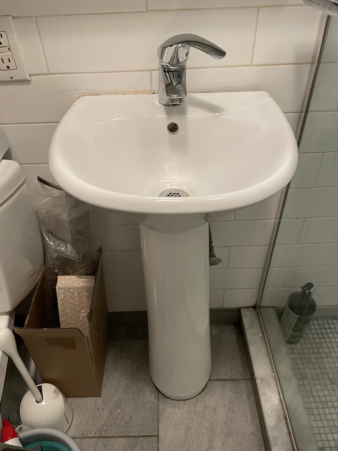 Bathroom Pedestal Sink Low Profile thumbnail