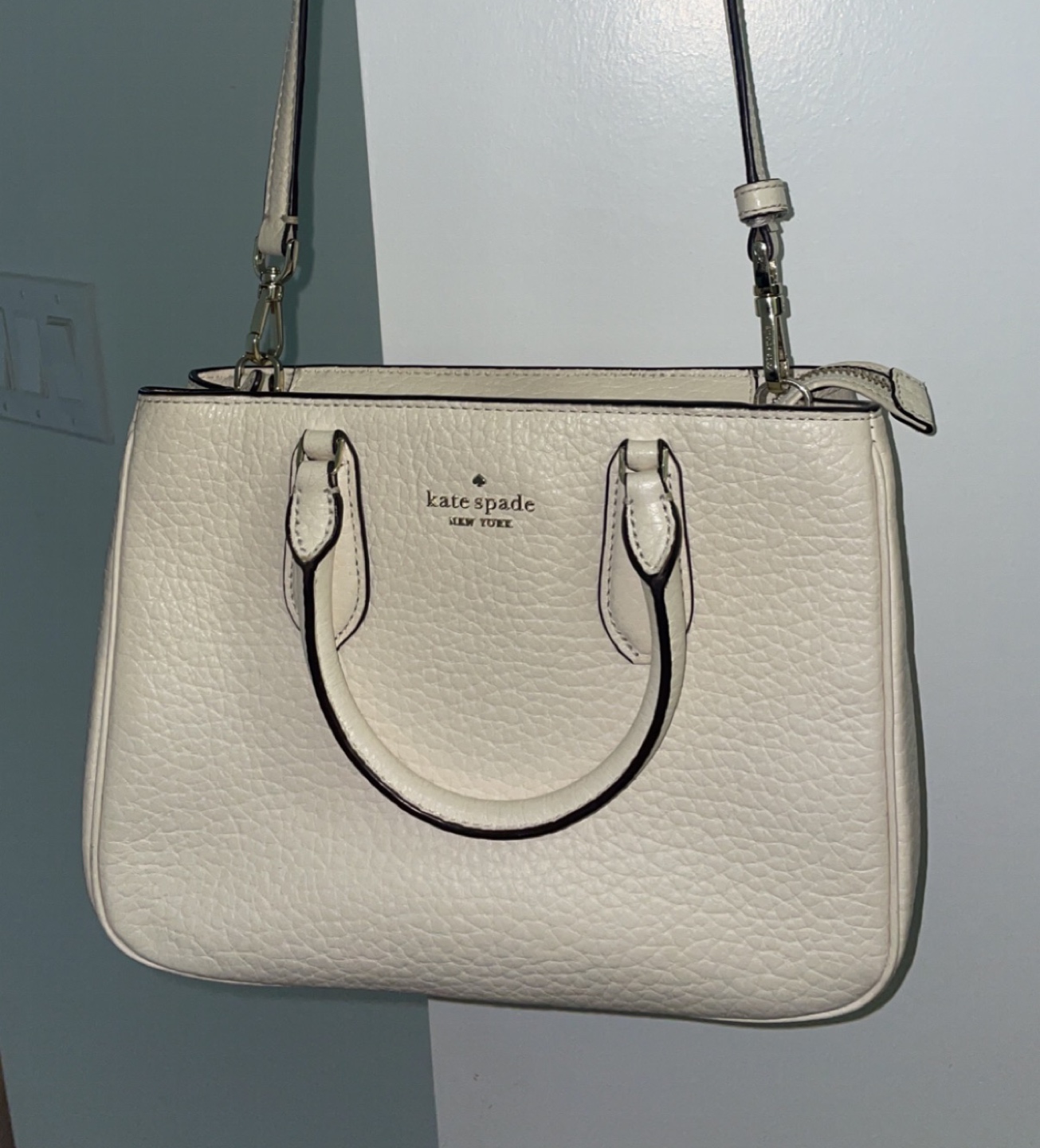 Today Only - White Kate Spade Crossbody Purse thumbnail