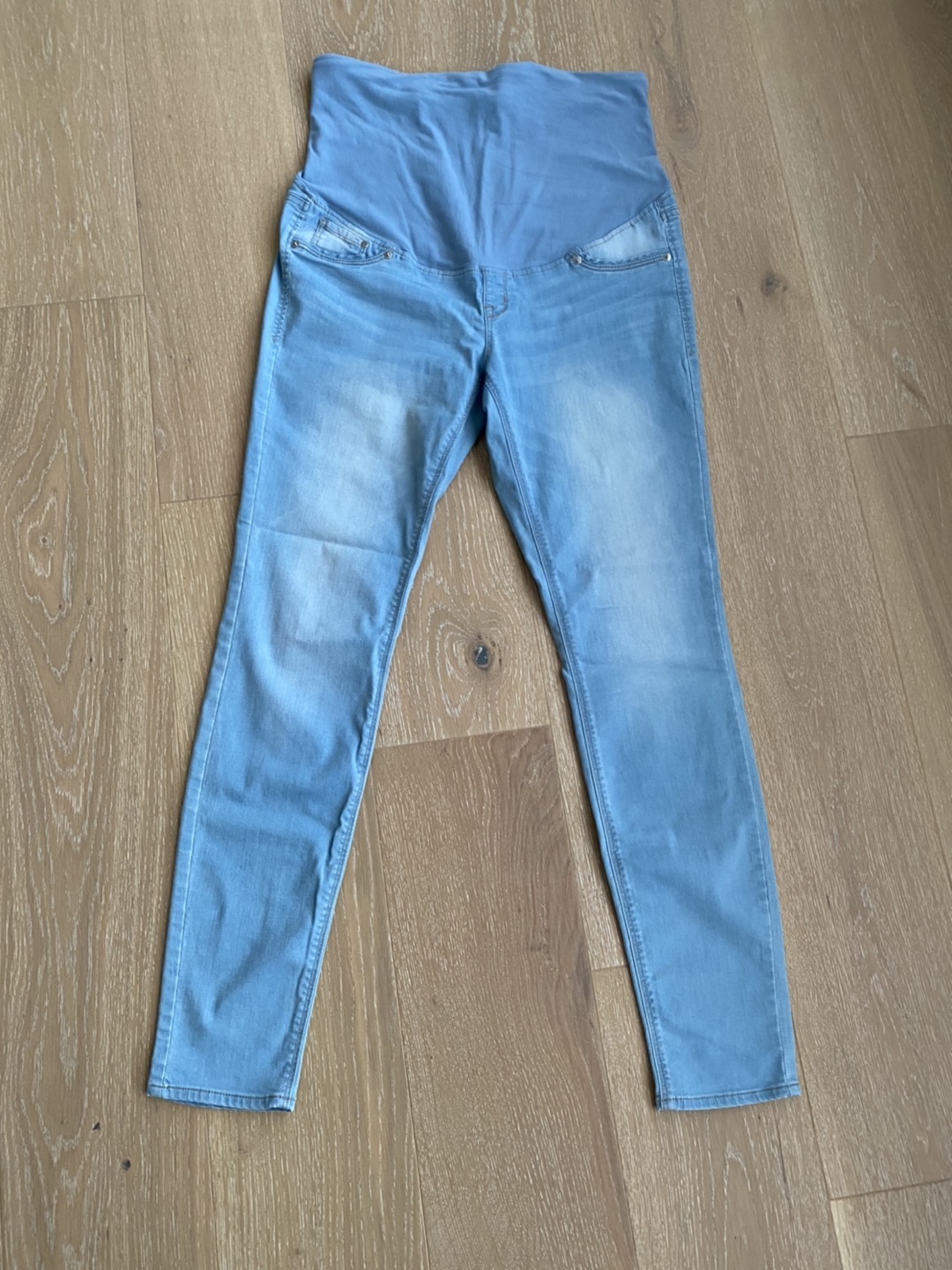 Maternity jeans
