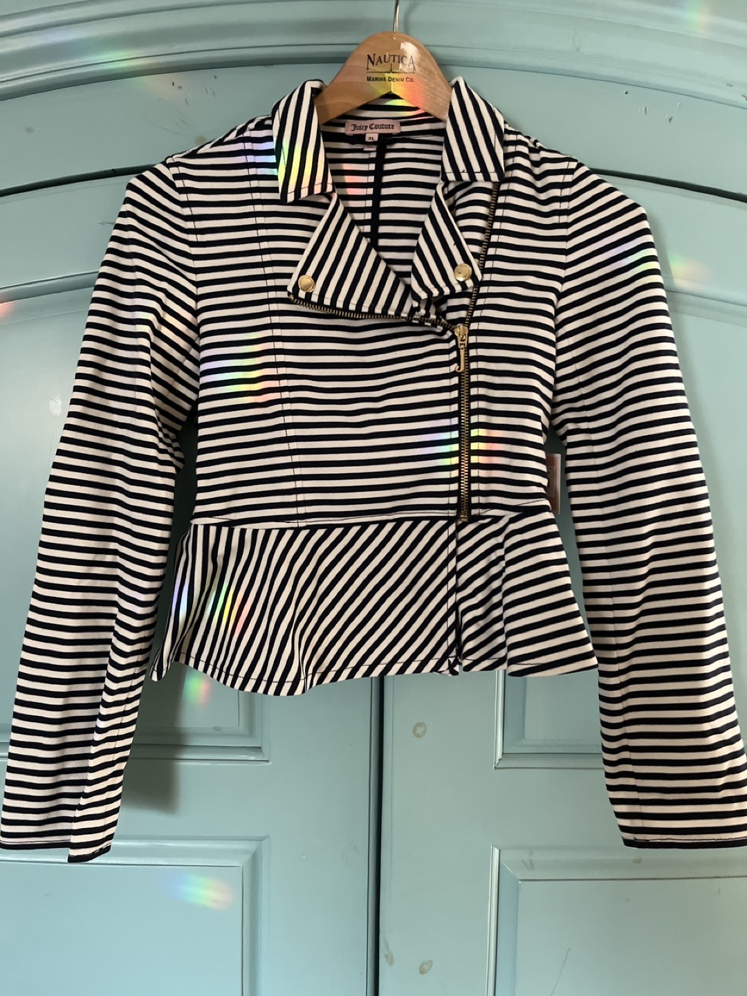 Juicy Couture Kid’s suit sz X-Large