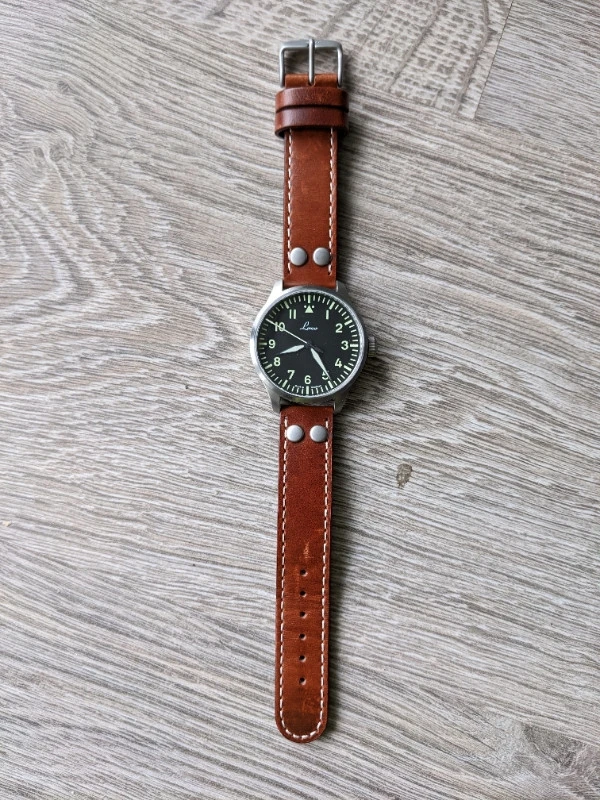 Mechanical Watch - Laco (PILOT WATCHES BASIC AUGSBURG 42) image indicator(2)