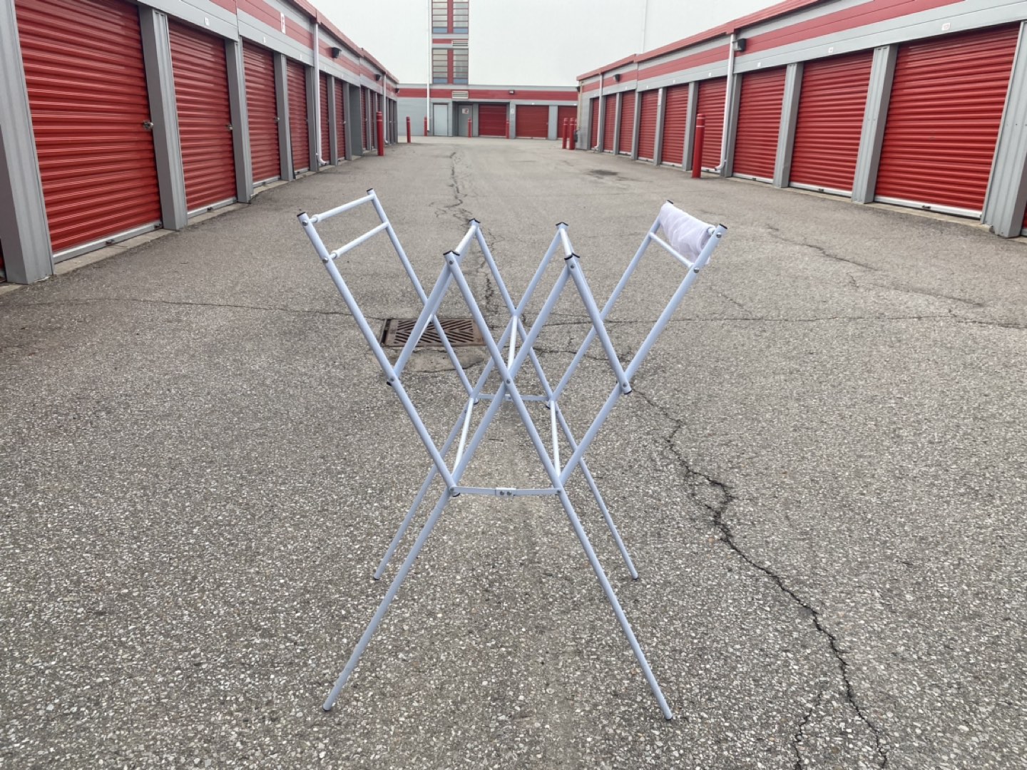 Cloth drying rack
