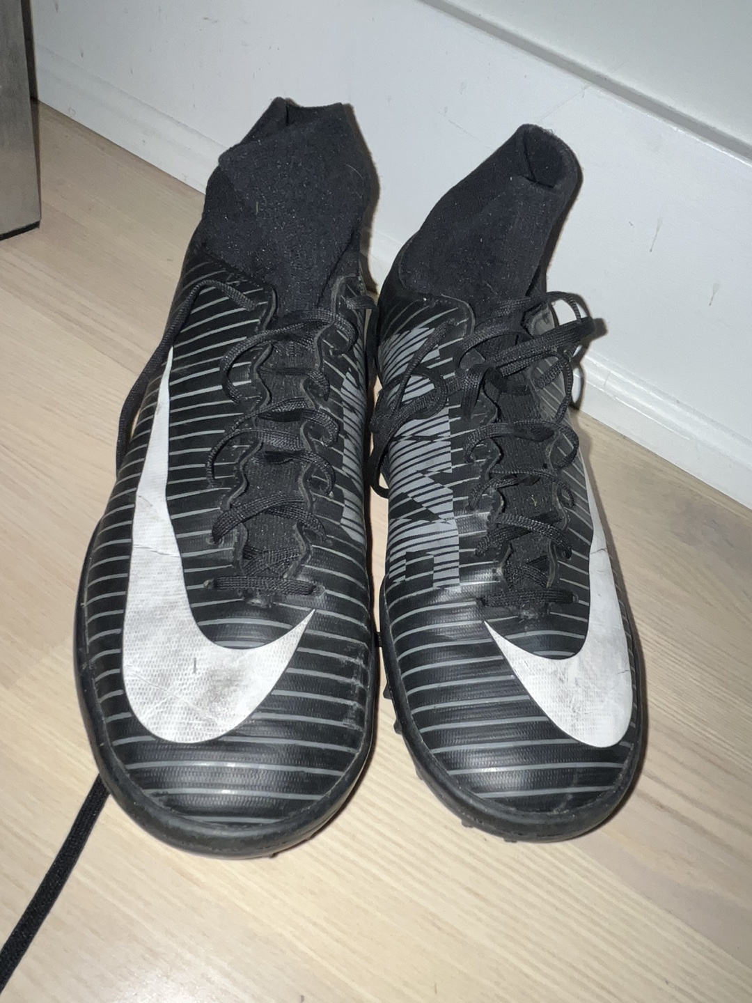 #freecycle cleats thumbnail