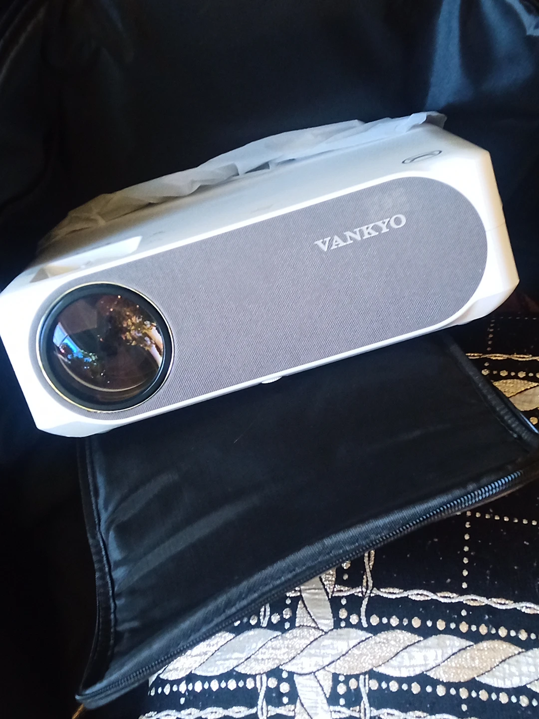TV projector excellent quality