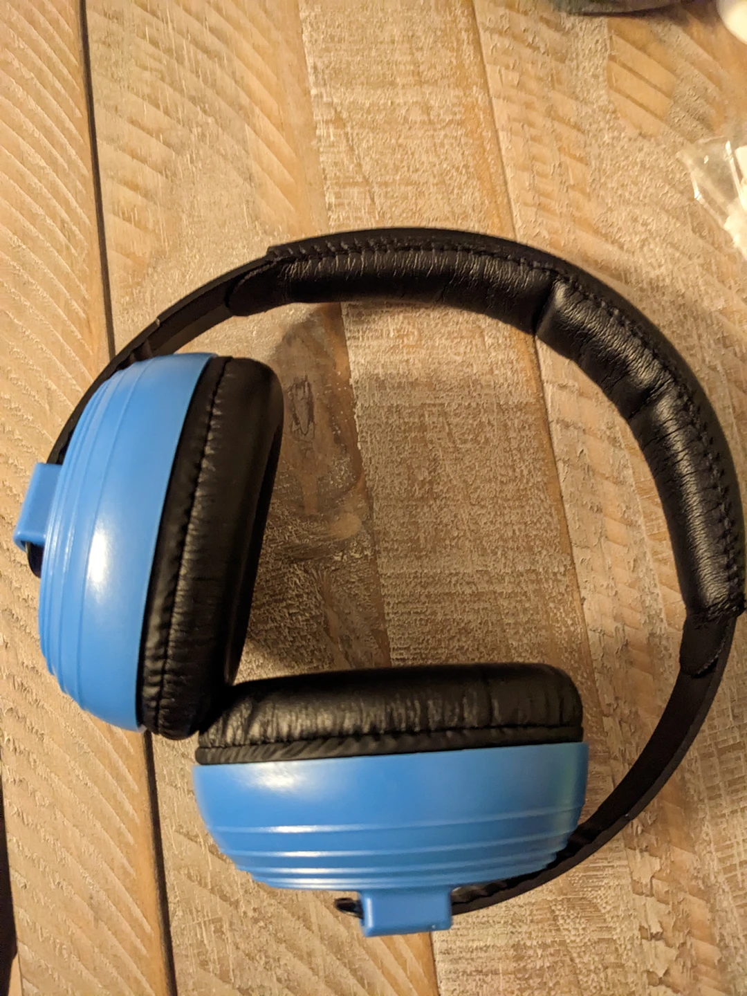 Baby/Toddler ear protection #freecycle thumbnail