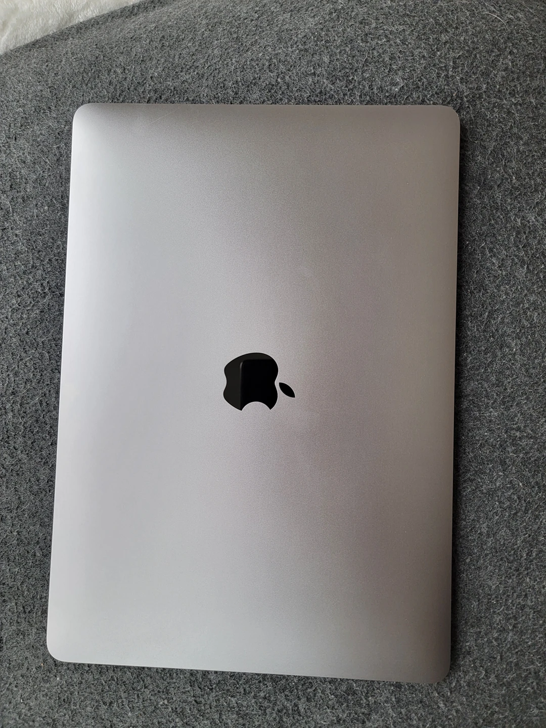 Macbook Air (Retina, 13-inch, 2018) - photo 3