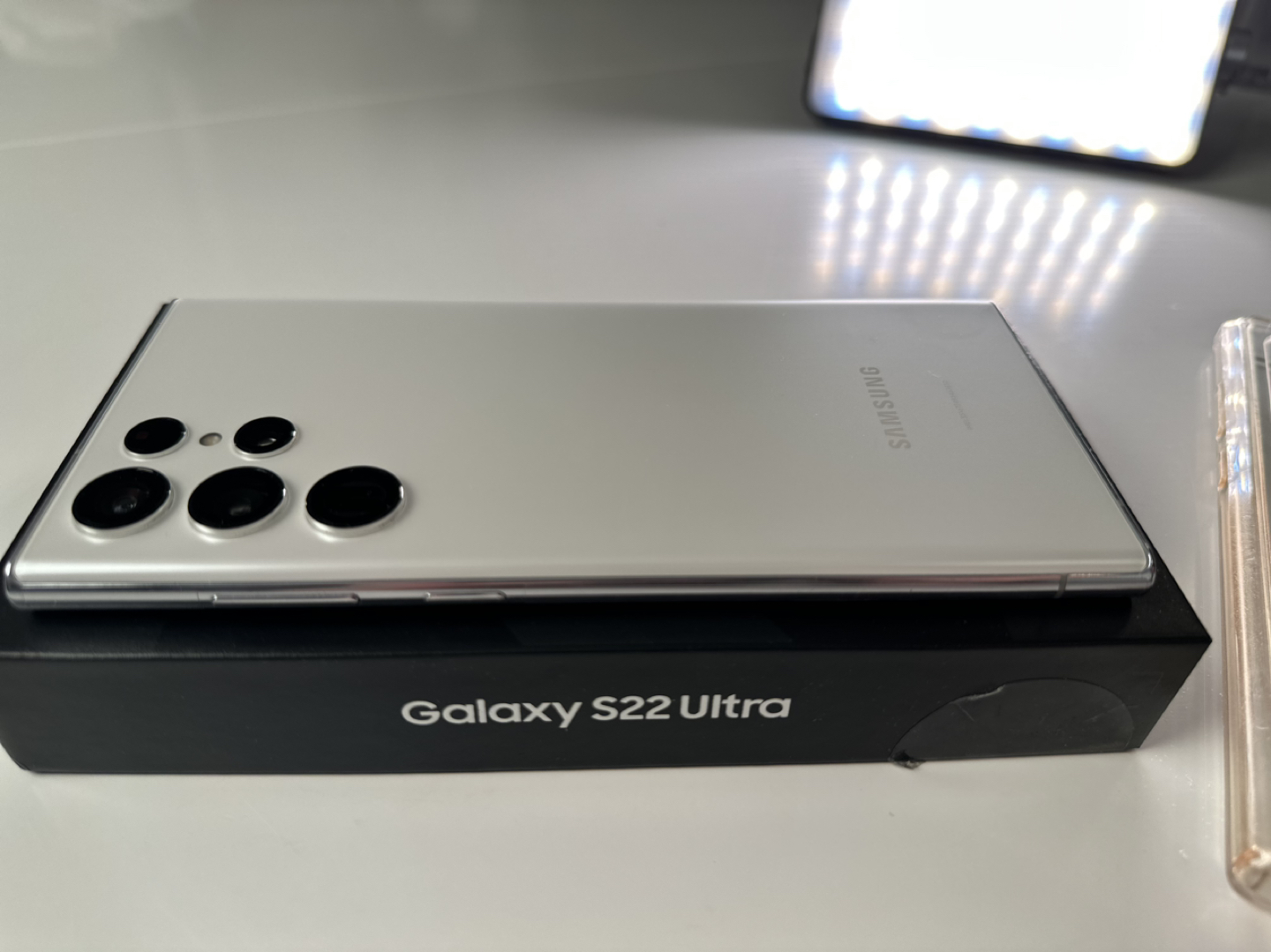 Samsung Galaxy S22 Ultra UNLOCKED (256GB) PHANTOM WHITE - photo 5