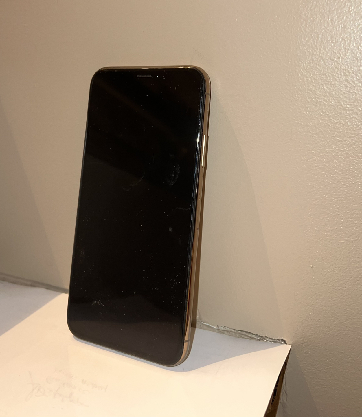 Apple iPhone XS - 512 GB image indicator(2)