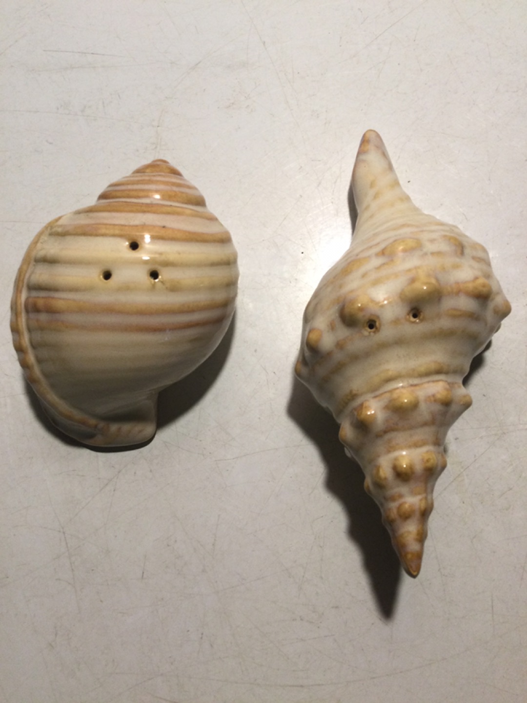 Salt and pepper sets thumbnail