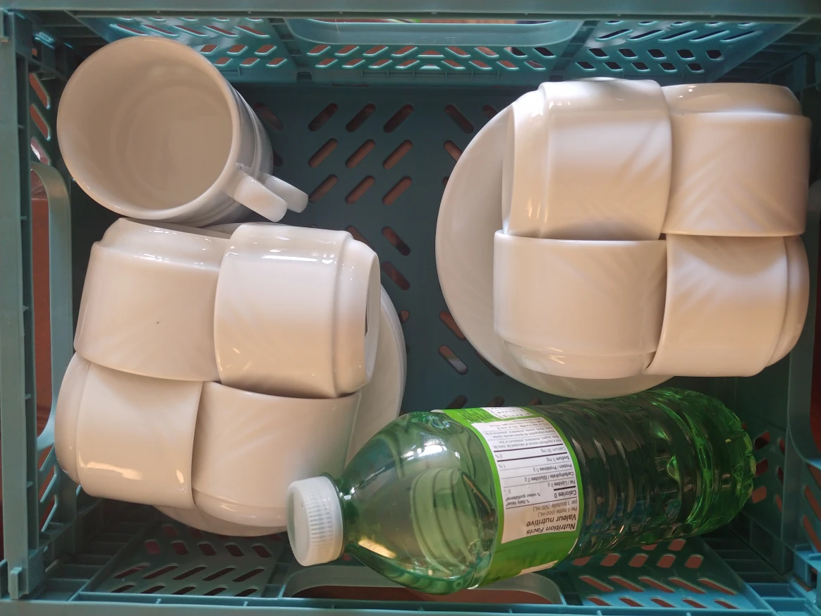 12x Espresso Cups and Saucers