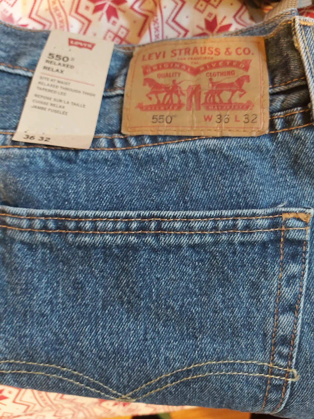 levis Jeans 550 36/32 thumbnail