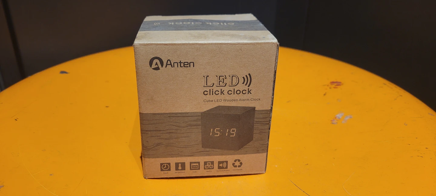 anten wood alarm clock thumbnail